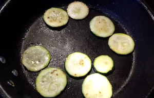 cukkini elősütése