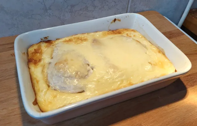 sajtos tejfölös csirkemell sütés után