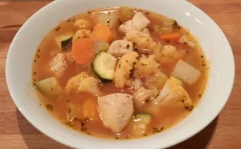 minestrone leves csirkemellel