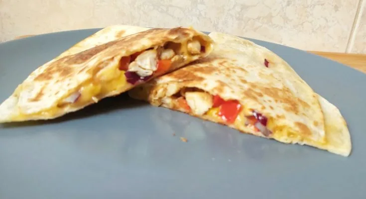 mexikói kukoricás sajtos csirkés quesadilla