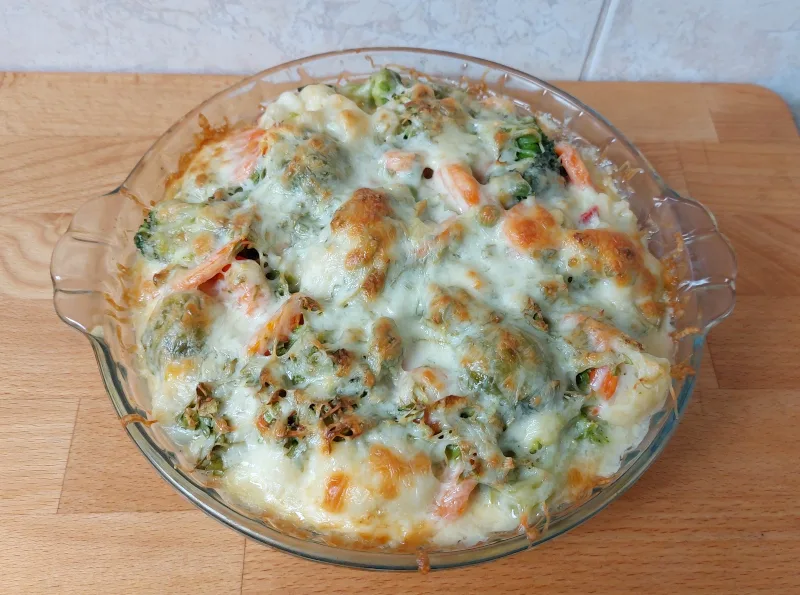 zöldséges rakott csirkemell sütőben