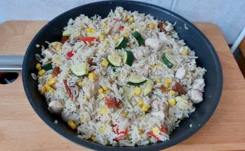 serpenyős nyári rizses hús csirkemellből