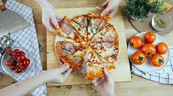 pizzakészítés otthon