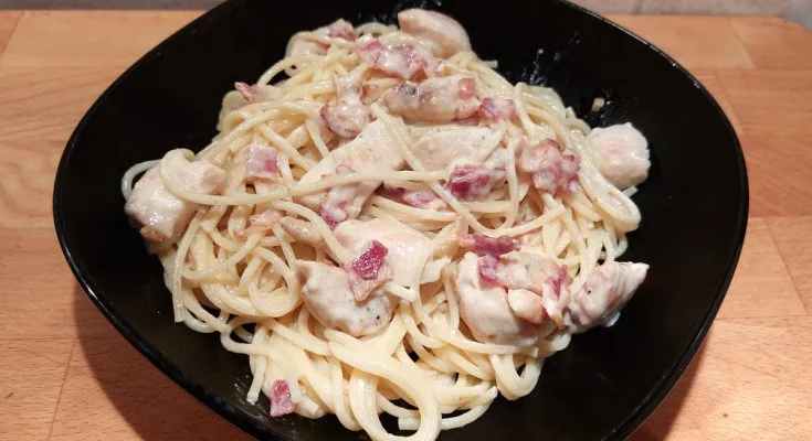 baconos carbonara csirkemell spagetti